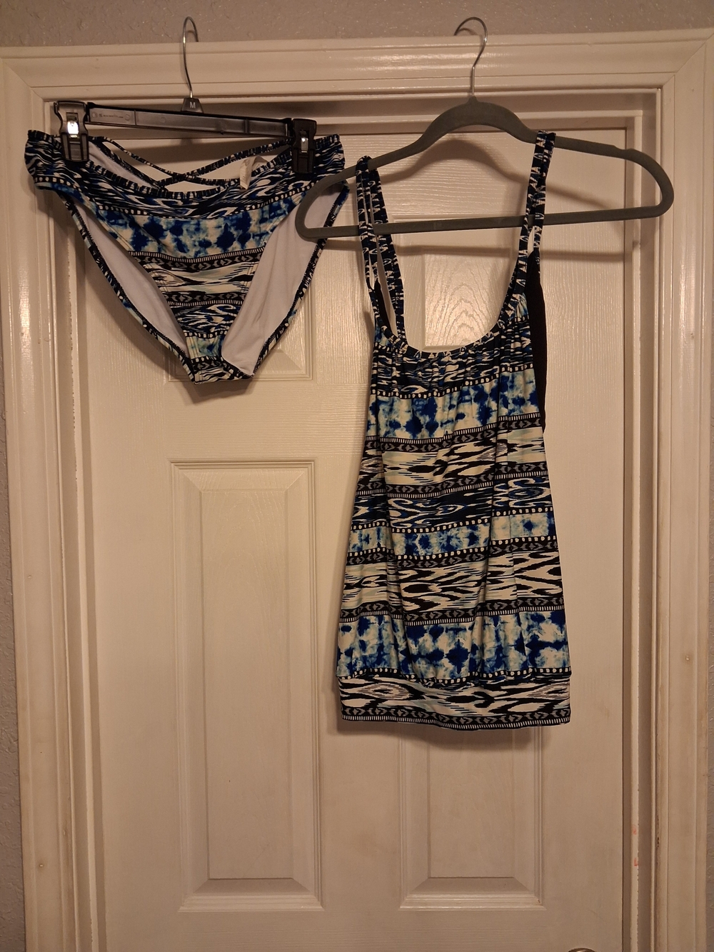 Women's Kenneth Cole Blue and White Patterned Tankini Set